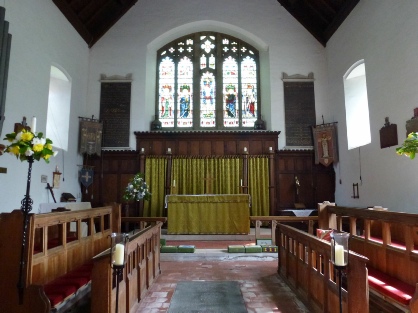 The altar in St Edmund's Church.