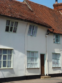 Ancient property in Hadleigh